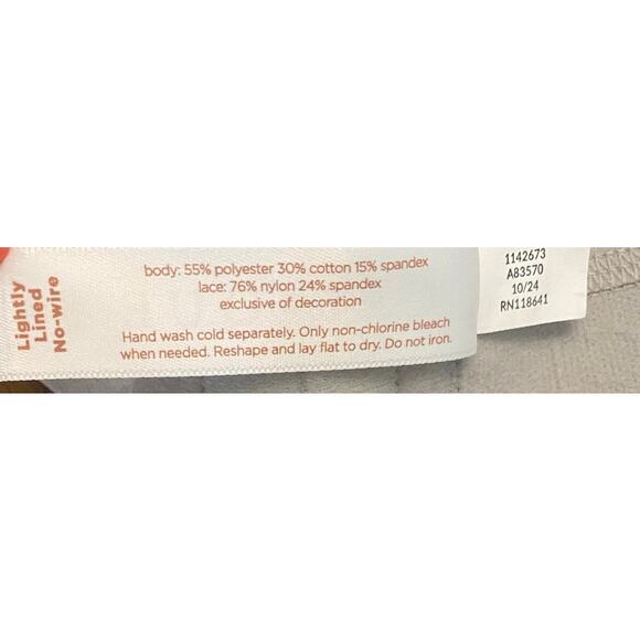 Cacique Bra Lot of 2 42C Lightly Lined No Wire Lace Soft Support Lane Bryant - Picture 6 of 8